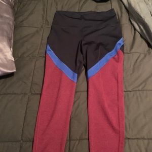 Old Navy grey blue maroon athletic leggings